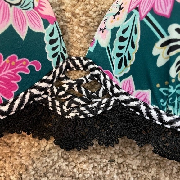 Time and Tru Floral Lace Boho Padded Womens Swimsuit Top Size Large - Picture 6 of 7